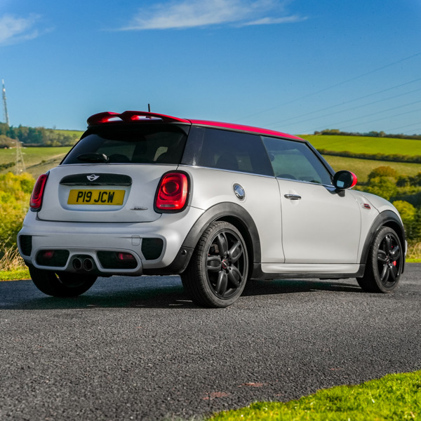 2018 MINI JOHN COOPER WORKS + £1,000