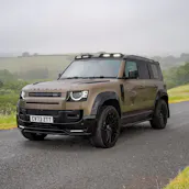 2024 Land Rover Defender 110 Obsidian + £5000
