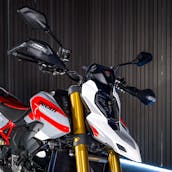 NEW 2026 DUCATI HYPERMOTARD V2 SP + £1,000 OR £12,000 — Ducati Hypermotard V2 - WB26SRV-524.JPG