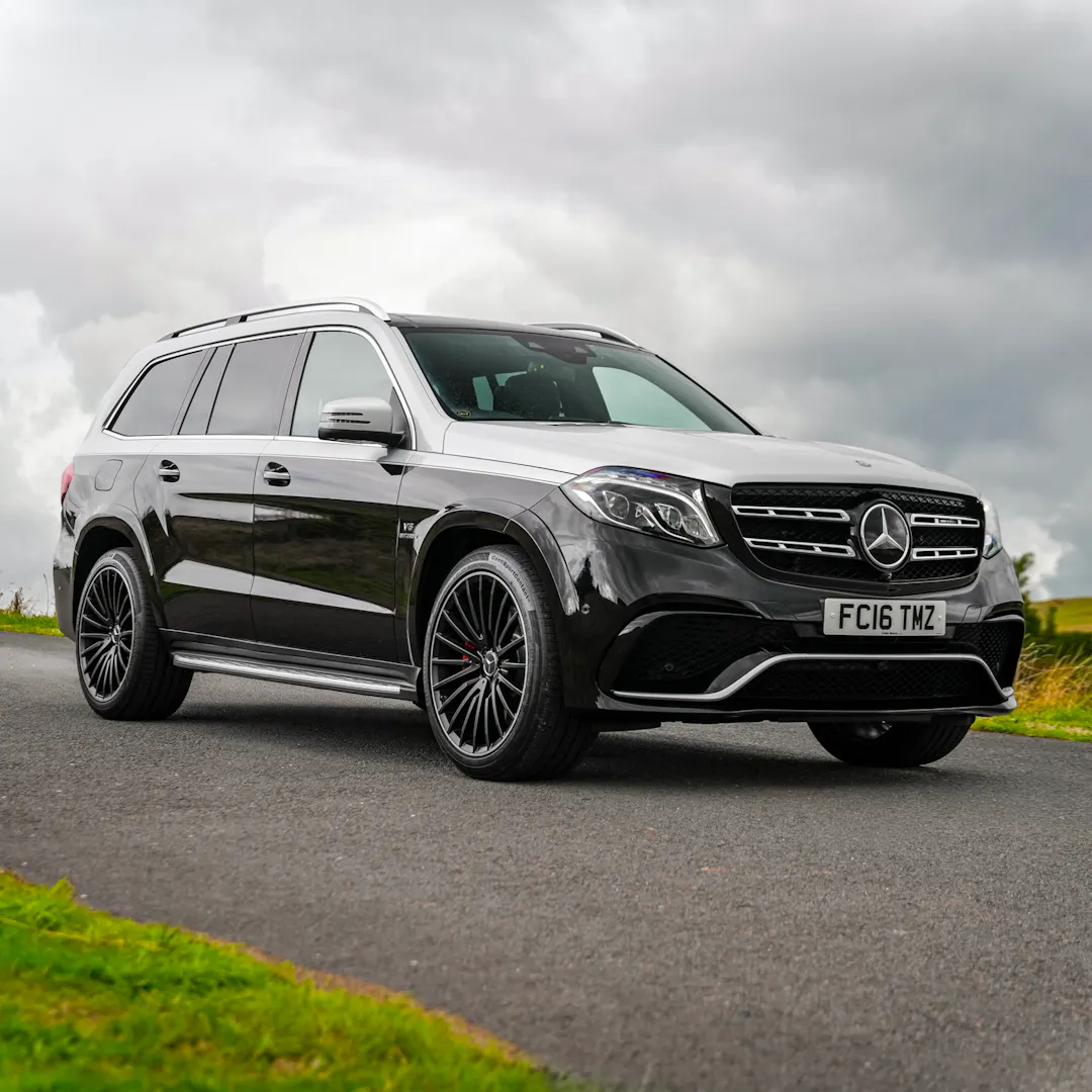 2016 MERCEDES-BENZ GLS63 V8 AMG + £5000 OR £30,000