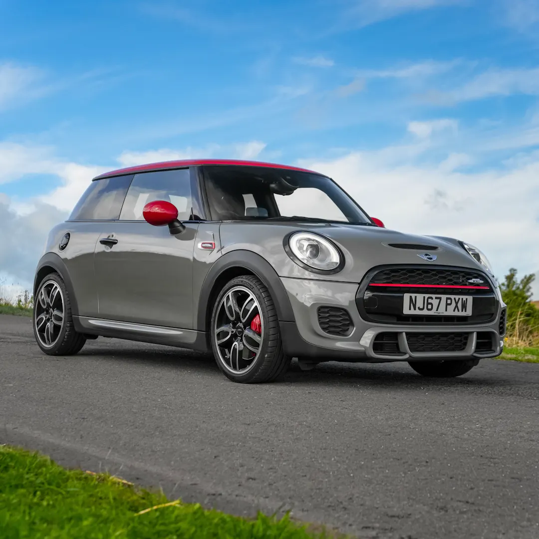 2017 MINI JOHN COOPER WORKS + £1,000