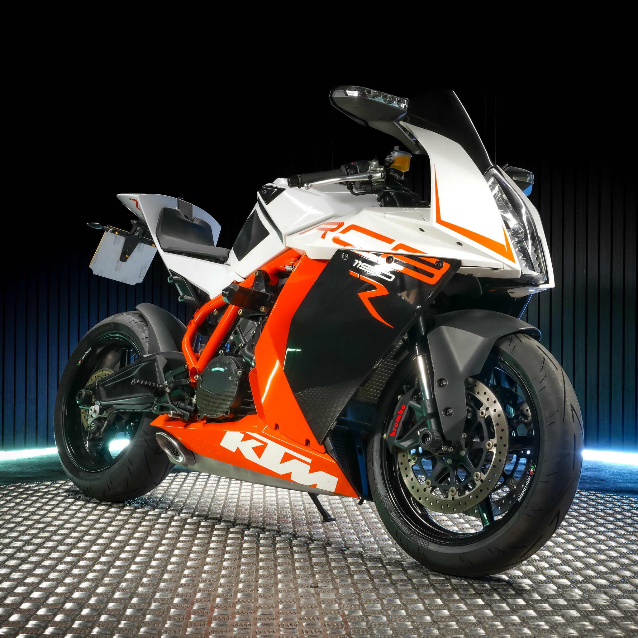 Win 2016 KTM 1190 RC8 R - LOW ODDS on Rev Comps