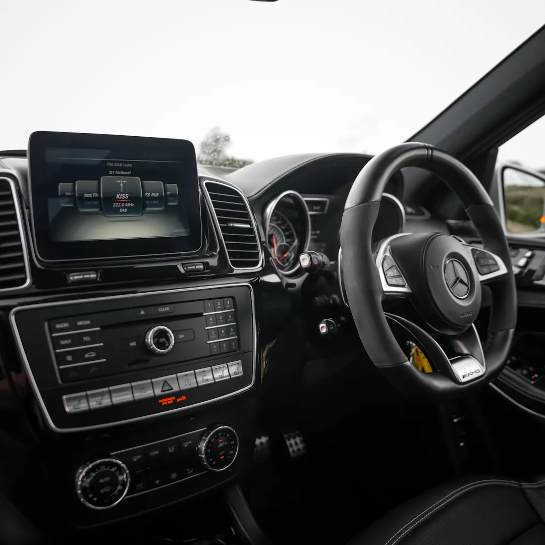 2016 MERCEDES-BENZ GLS63 V8 AMG + £5000 OR £30,000
