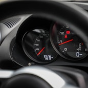 2017 PORSCHE 718 CAYMAN + £2,000