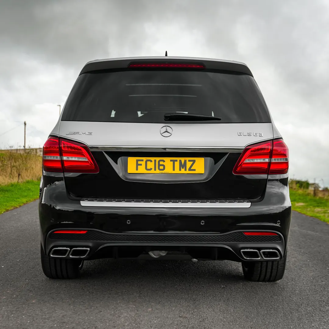 2016 MERCEDES-BENZ GLS63 V8 AMG + £5000 OR £30,000