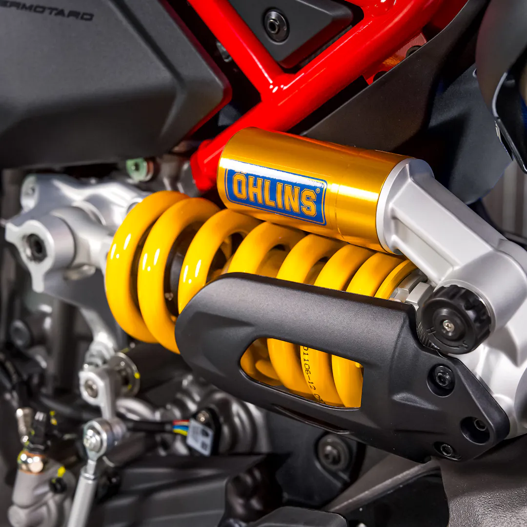 NEW 2026 DUCATI HYPERMOTARD V2 SP + £1,000 OR £12,000 — Ducati Hypermotard V2 - WB26SRV-529.JPG