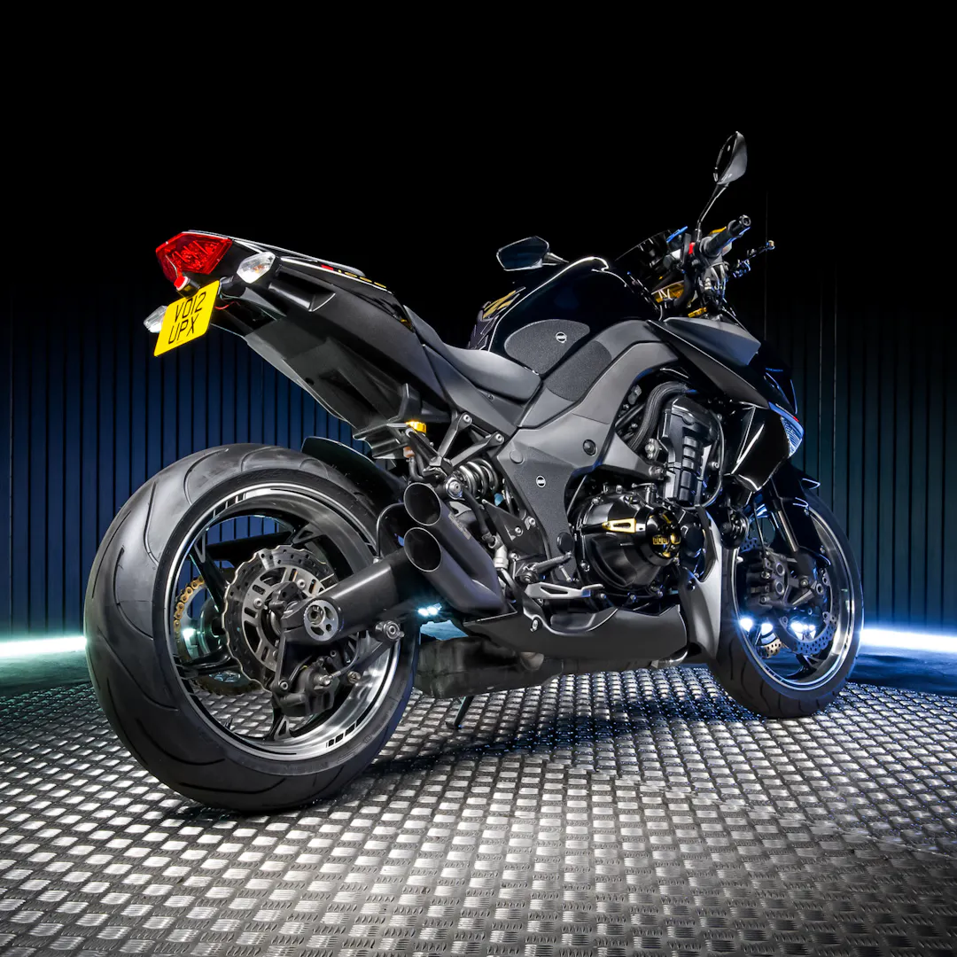 2012 KAWASAKI Z1000 STREETFIGHTER — Kawasaki Z1000 BE - VO12UPX-02.jpeg