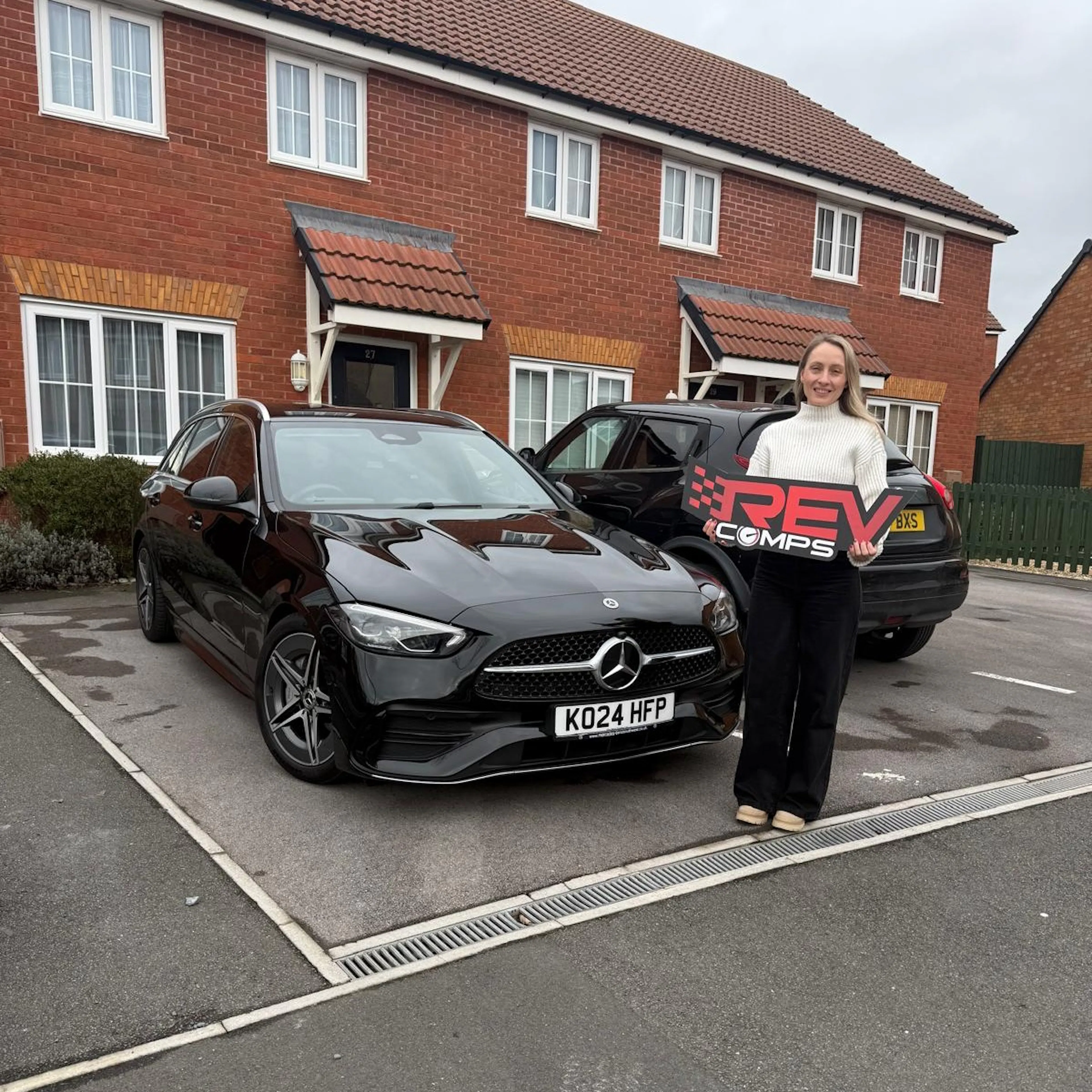 Karolina Mazur - 2024 Mercedes C200 AMG Line Estate + £1000