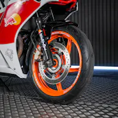 2016 REPSOL HONDA CBR300 gallery image