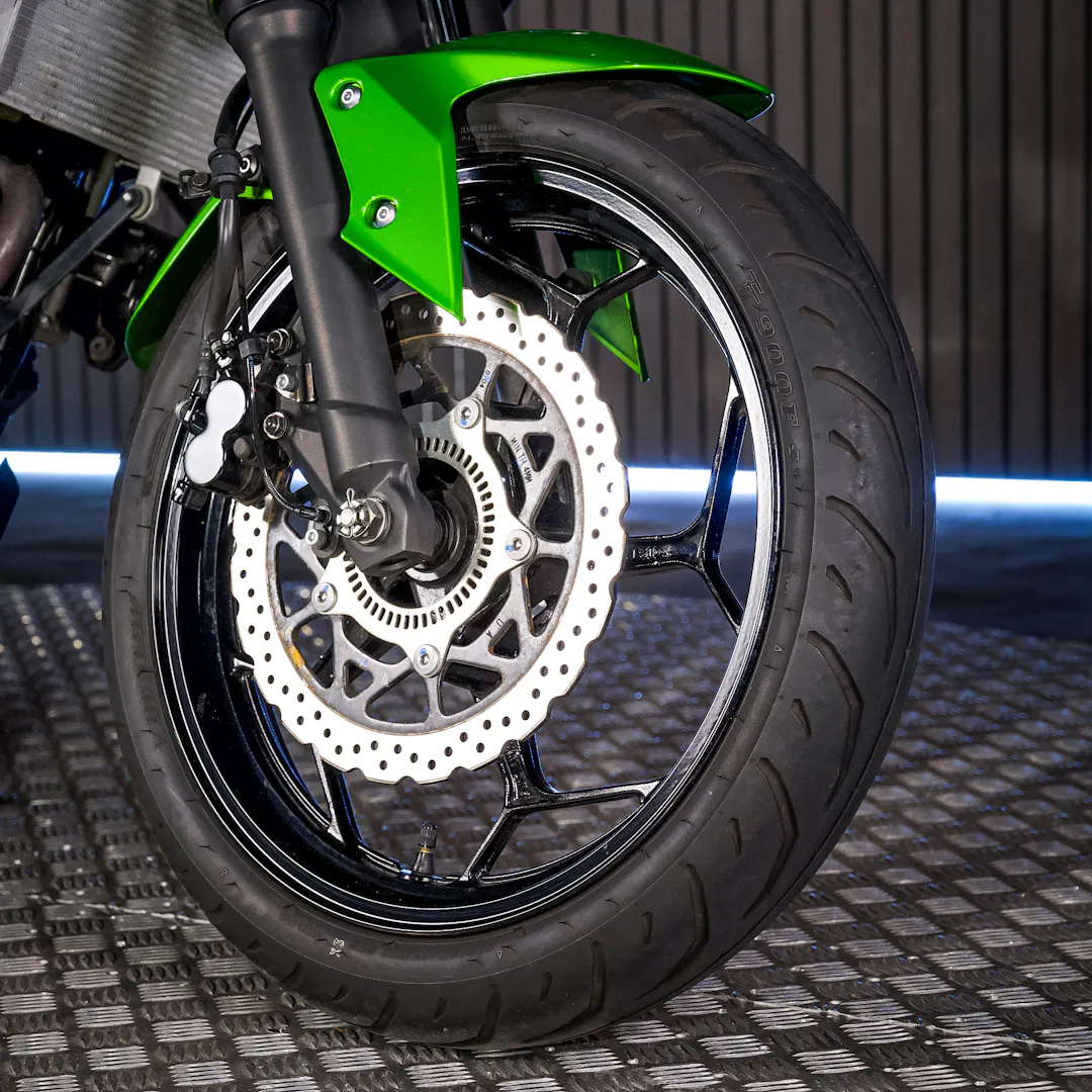 2024 KAWASAKI NINJA Z125 + £1000 gallery image