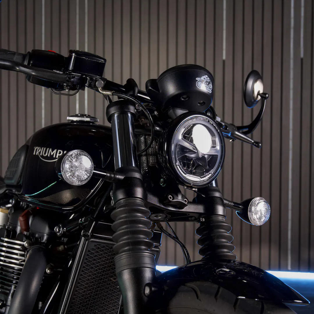2018 TRIUMPH BOBBER BLACK EDITION