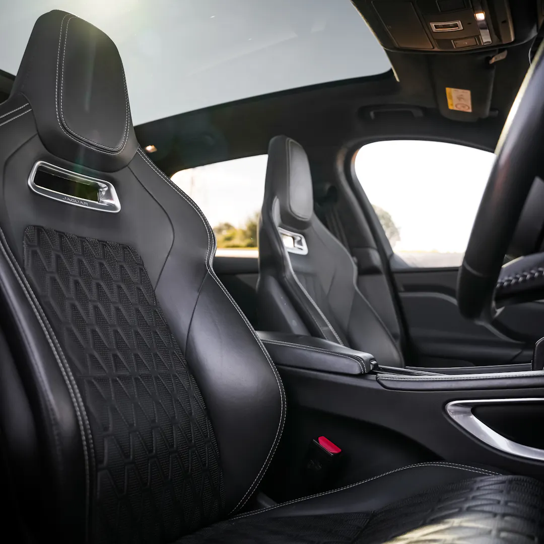 2020 Jaguar F-PACE SVR