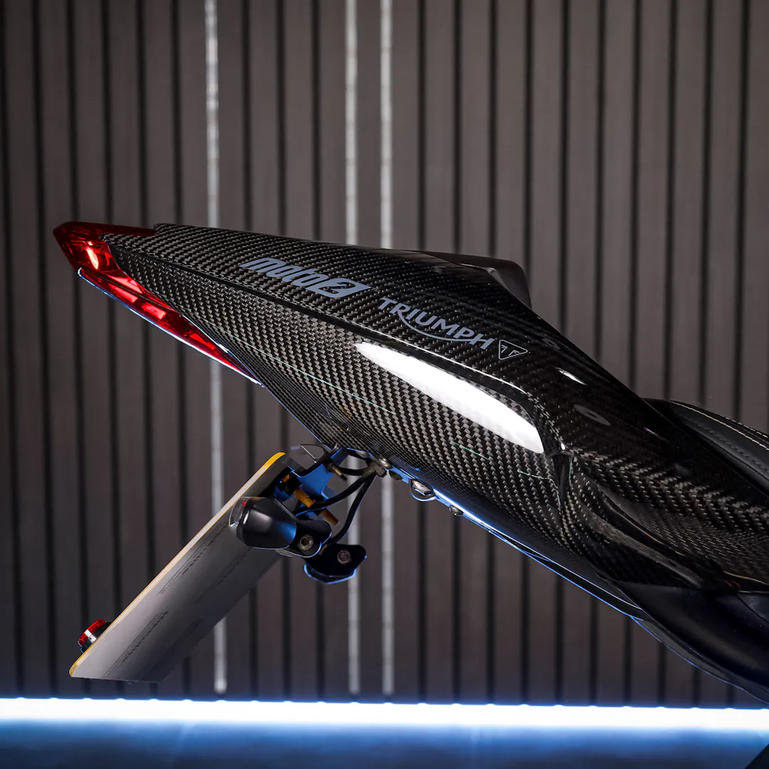 2020 TRIUMPH DAYTONA MOTO2 765 LIMITED EDITION gallery image