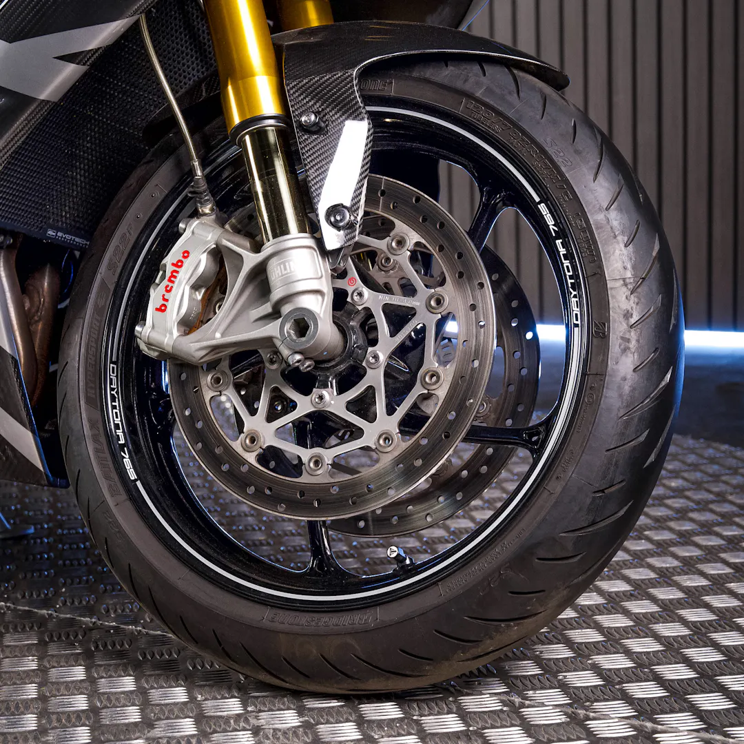 2020 TRIUMPH DAYTONA MOTO2 765 LIMITED EDITION gallery image