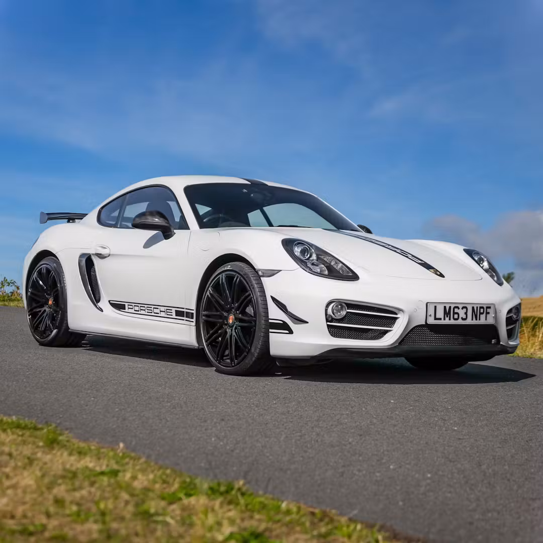 2013 PORSCHE CAYMAN 981 2.7 + £2,000 — Main - LM63NPF.JPG