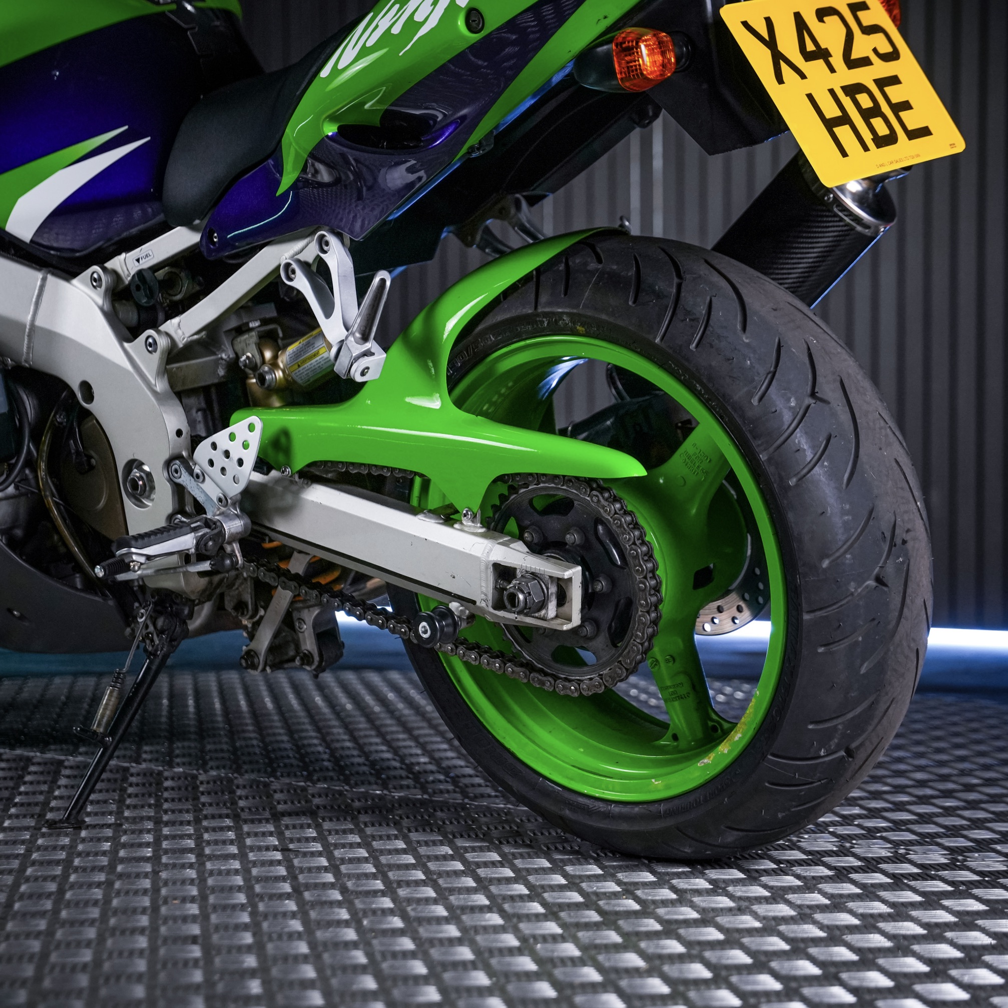 Win 2000 KAWASAKI ZX900 - LOW ODDS on Rev Comps