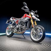 NEW 2026 DUCATI HYPERMOTARD V2 SP + £1,000 OR £12,000 — Main - WB26SRV.JPG