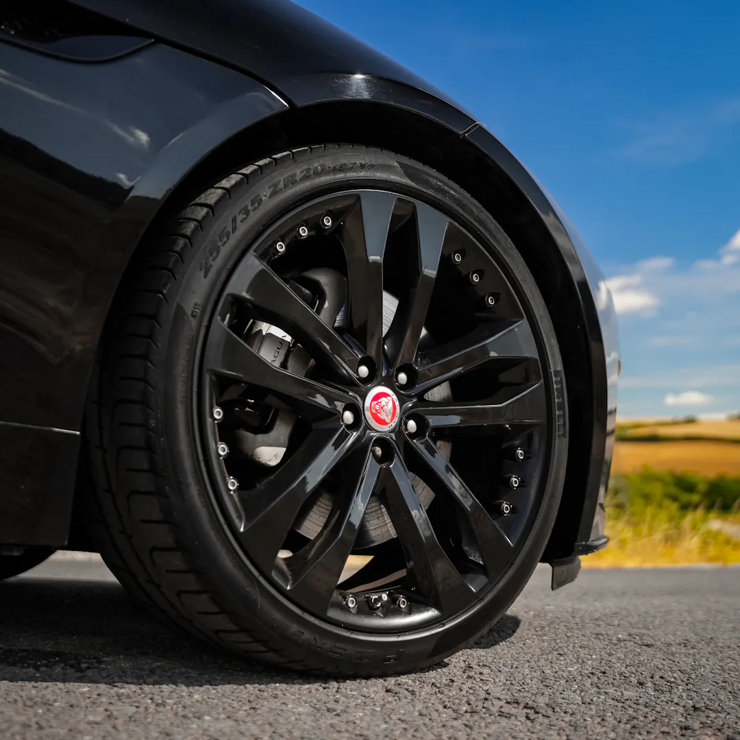 2020 JAGUAR F TYPE V6 R-DYNAMIC + £2,000 — Jaguar F Type - CV70HPJ.JPG