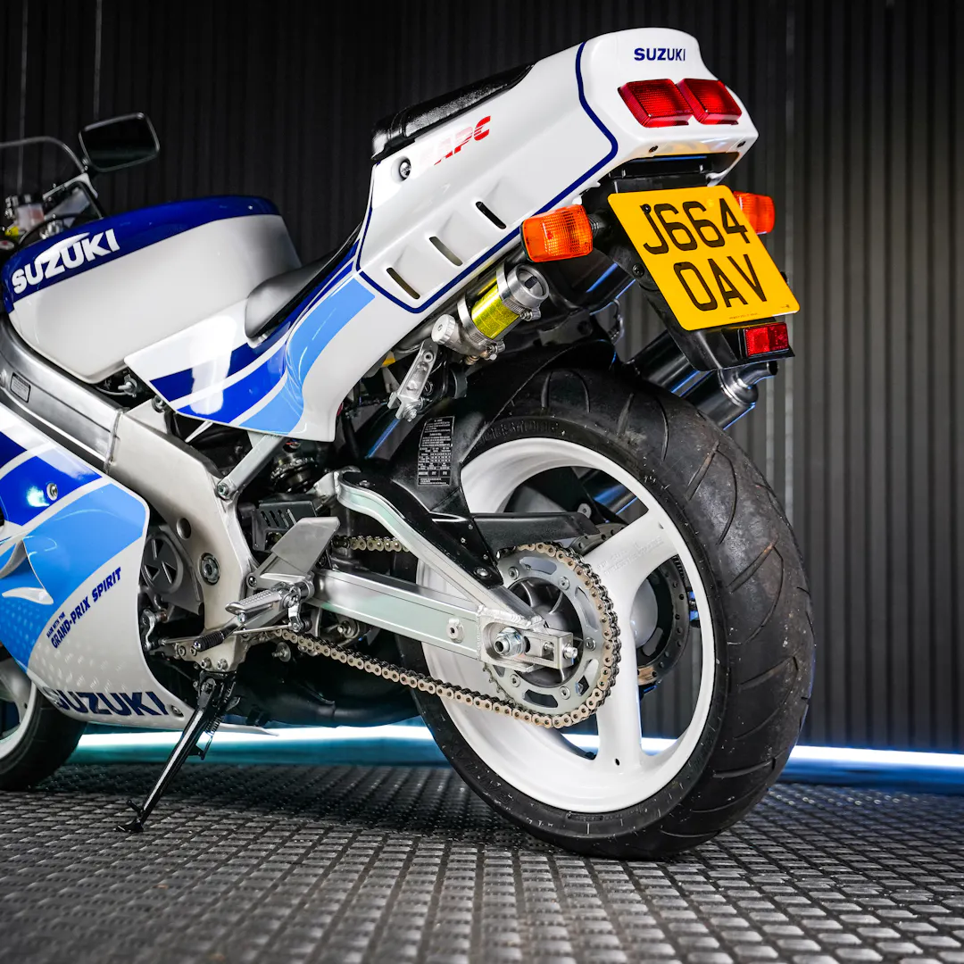 1991 Suzuki RGV 250 - LOW ODDS
