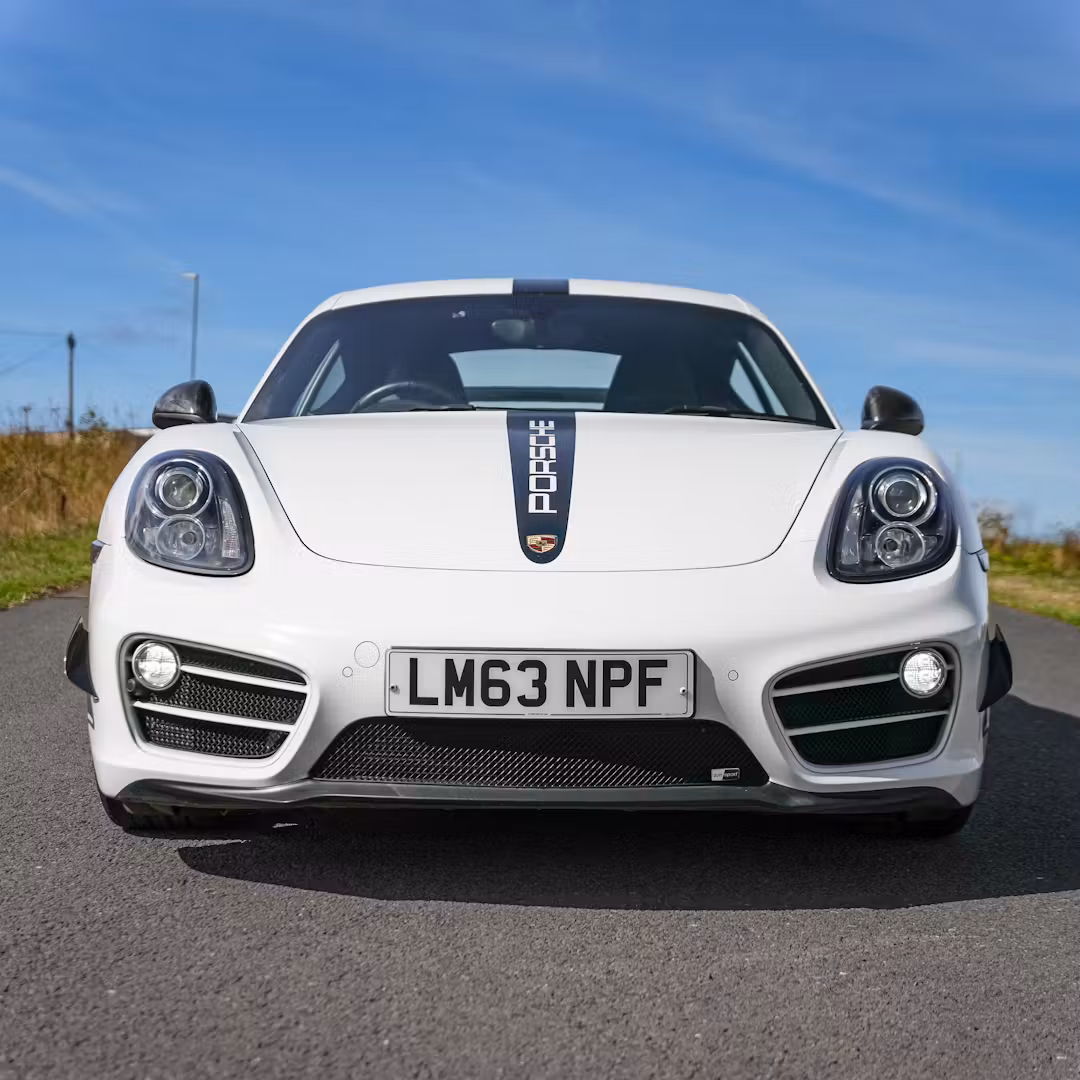2013 PORSCHE CAYMAN 981 2.7 + £2,000 — Porsche Cayman - LM63NPF-17.JPG