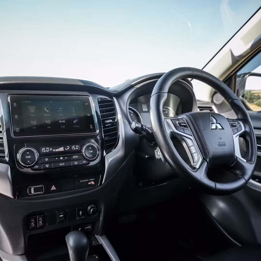 2018 MITSUBISHI L200 Pickup Double Cab + £1,000 — detail image 13