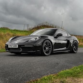 2017 PORSCHE 718 CAYMAN + £2,000