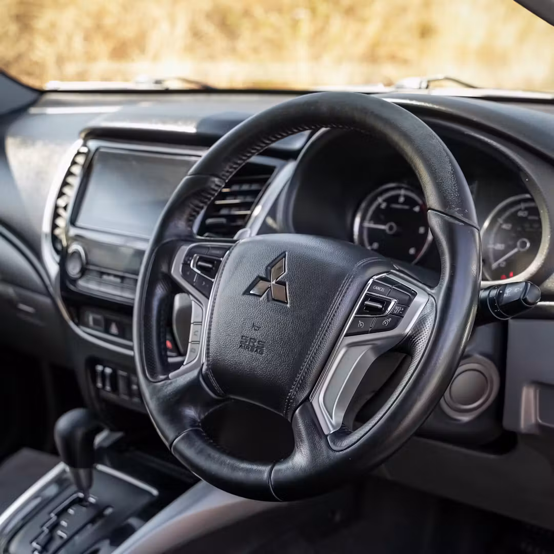 2018 MITSUBISHI L200 Pickup Double Cab + £1,000 — detail image 14