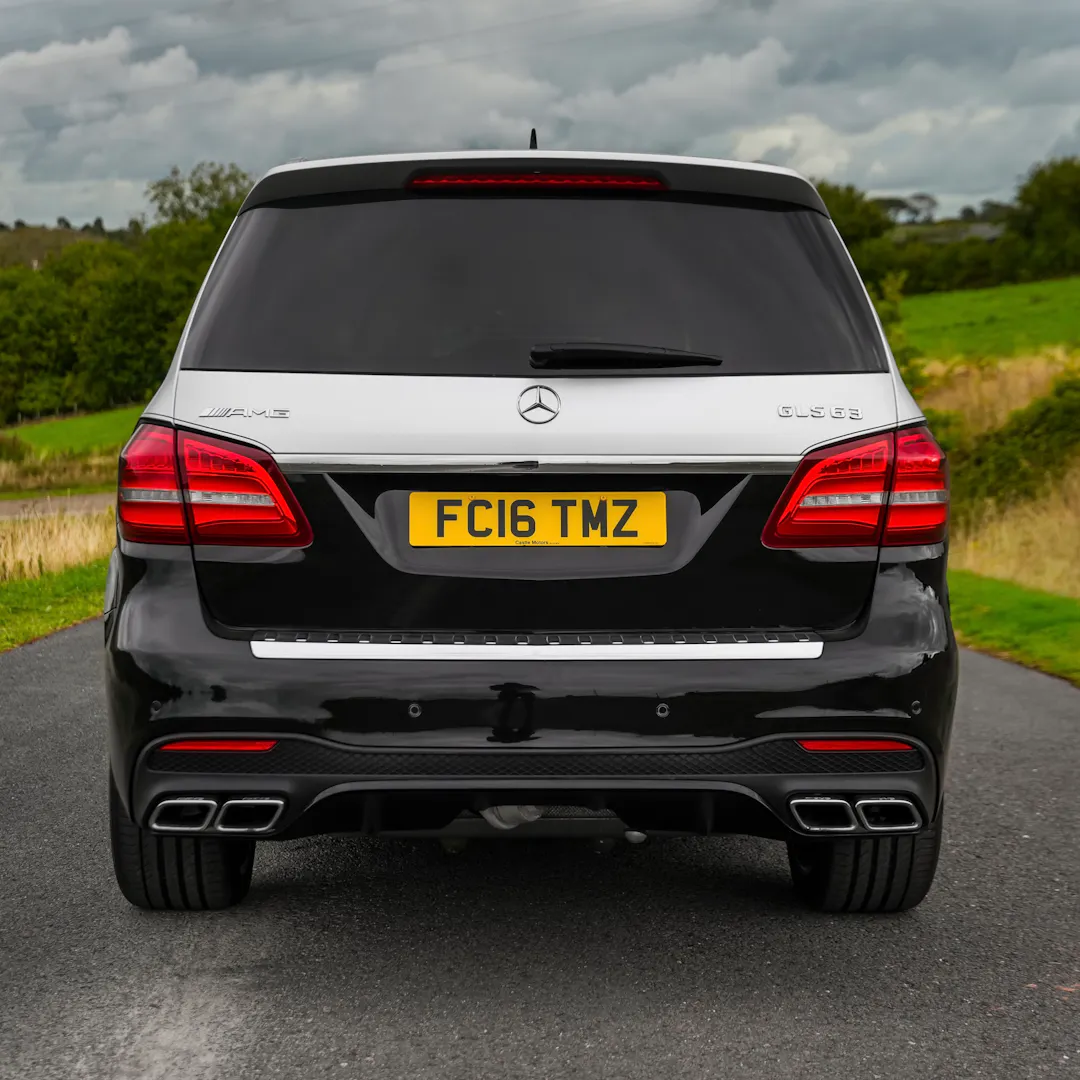 2016 MERCEDES-BENZ GLS63 V8 AMG + £5000 OR £30,000