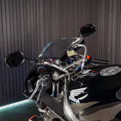 1999 CBR900RR FIREBLADE RRW — Honda Fireblade black - S711AAF-05.jpeg