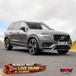 2022 VOLVO XC90 T8 R-DESIGN PRO 7 SEATER + £2000