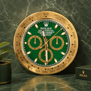 ROLEX STYLE COSMOGRAPH DAYTONA GOLD & GREEN WALL CLOCK