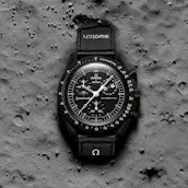 SWATCH X OMEGA SNOOPY MOONPHASE BLACK