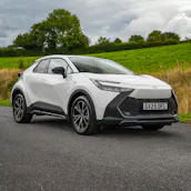 2025 TOYOTA C-HR Design SUV + £1,000