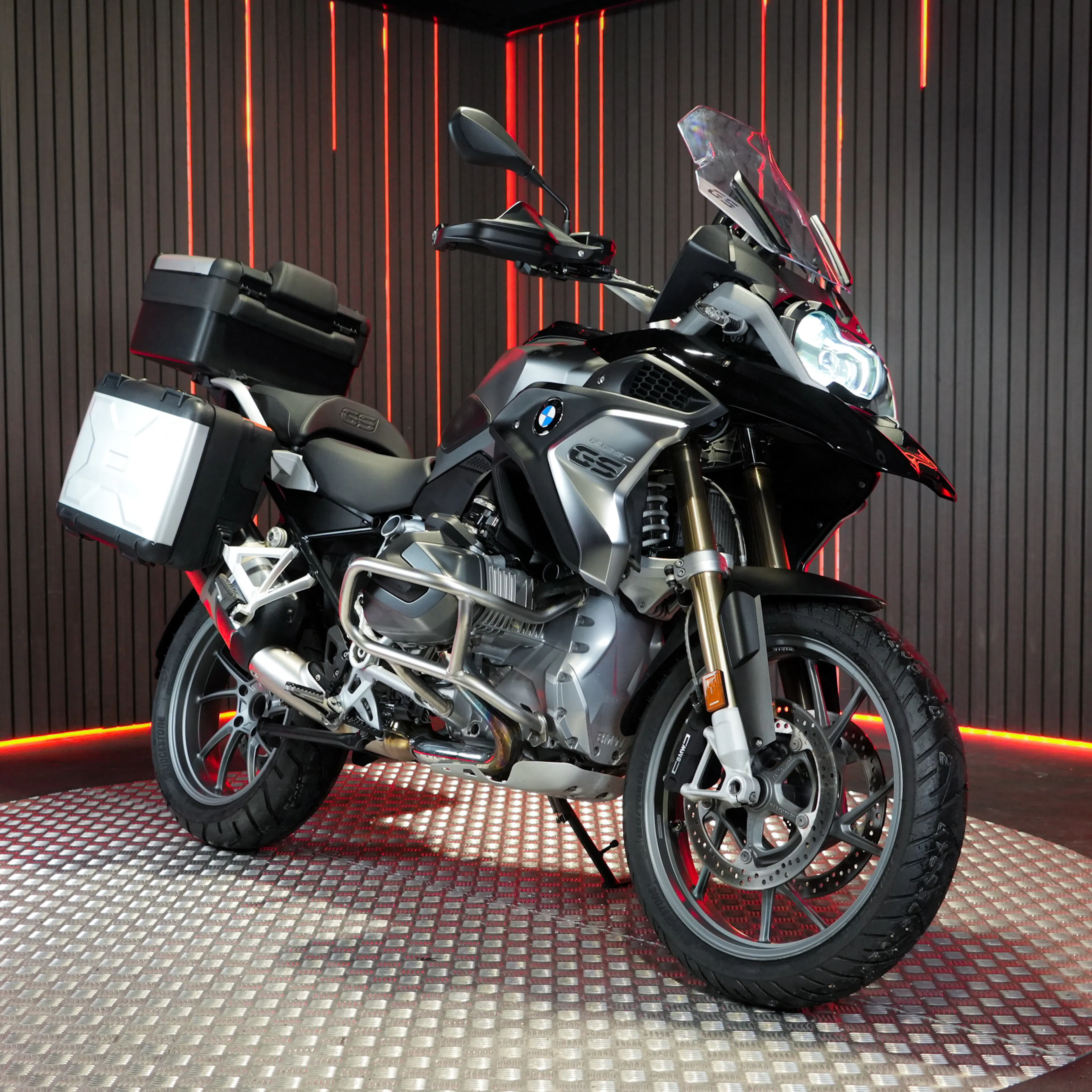 Colin Bibby - 2019 BMW GS1250 R ADVENTURE + £1,000