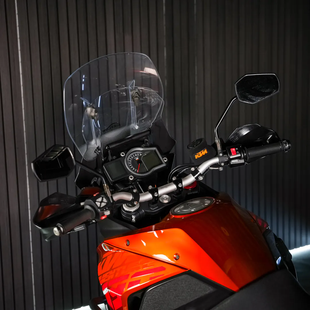 2014 KTM Super Adventure 1190 — KTM Adventure - GF14YBJ-9.JPG