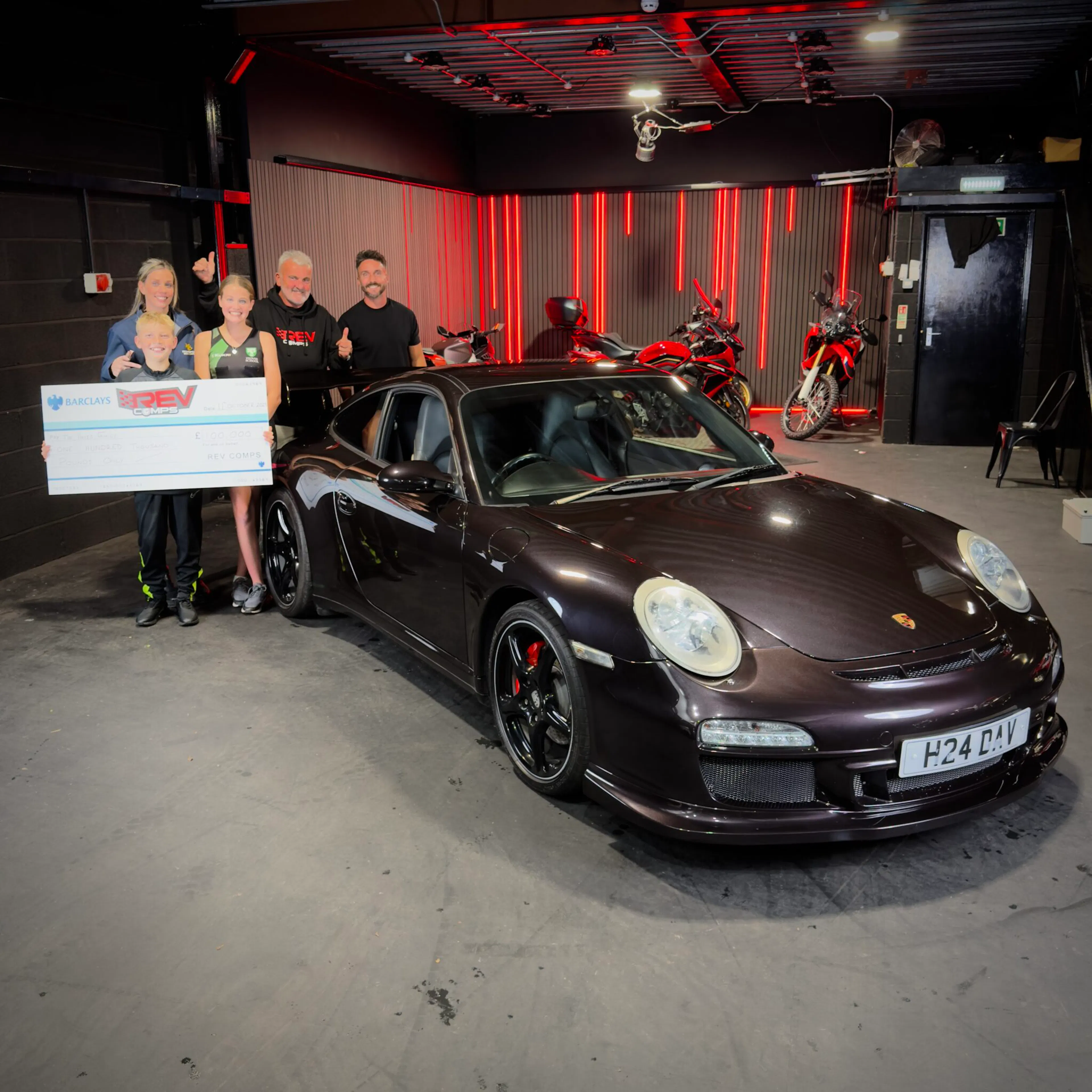 rev-comps charity 100000-david-hayes-fundraiser