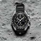OMEGA X SWATCH MOON
