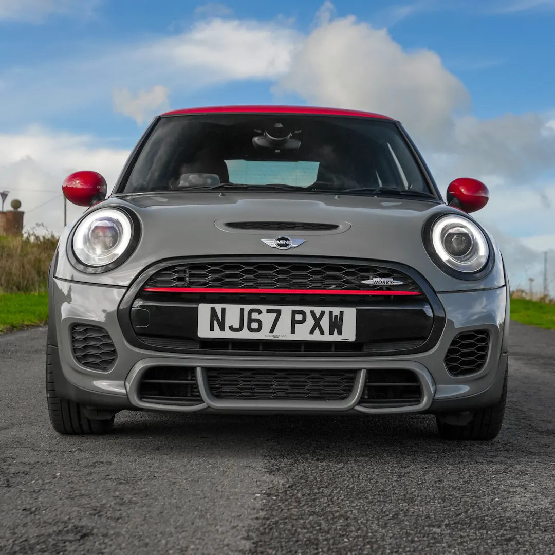 2017 MINI JOHN COOPER WORKS + £1,000