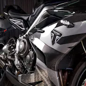 2020 TRIUMPH DAYTONA MOTO2 765 LIMITED EDITION gallery image