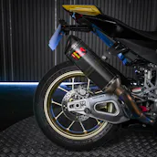 2023 APRILIA RSV4 1100 FACTORY + £1,000 gallery image