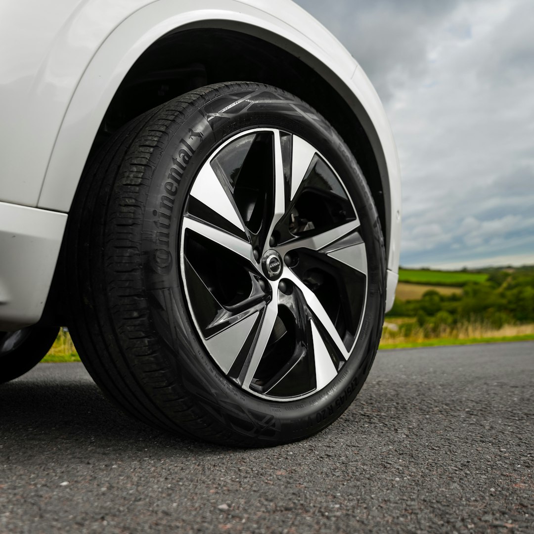2023 VOLVO XC90 MHEV PLUS 7 SEATER + £2,000