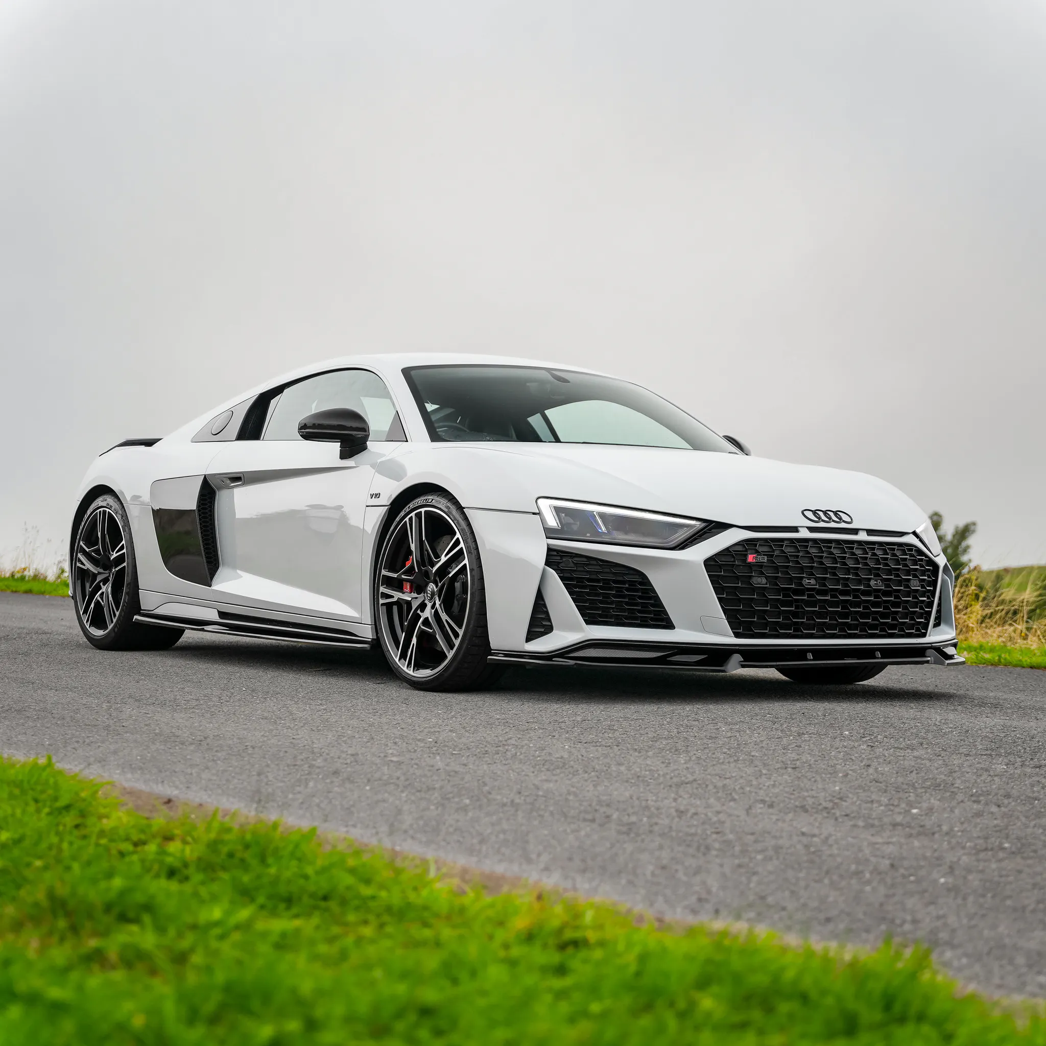 2019 Audi R8 Performance Carbon Black Quattro + £5,000 OR £75,000