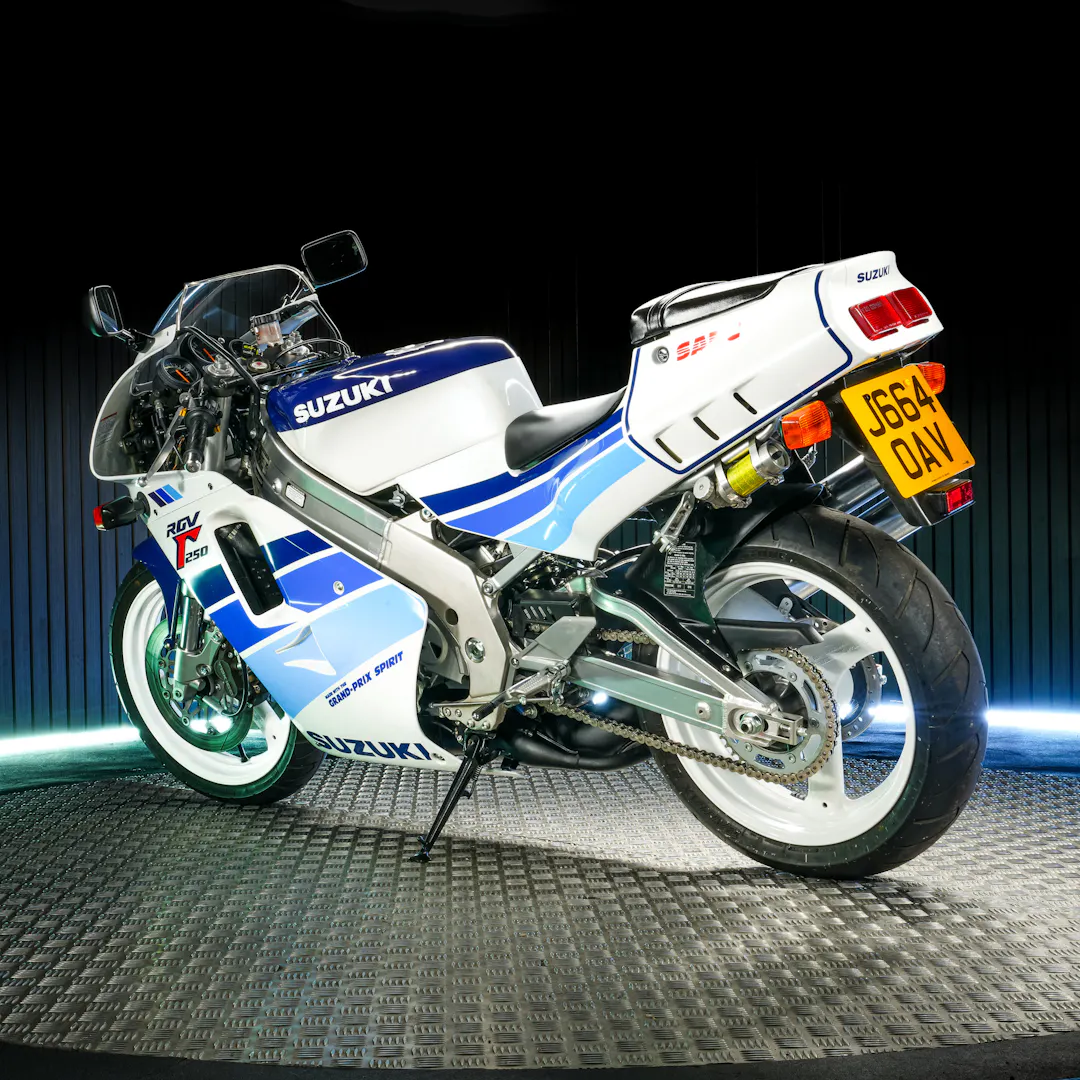 1991 Suzuki RGV 250 - LOW ODDS