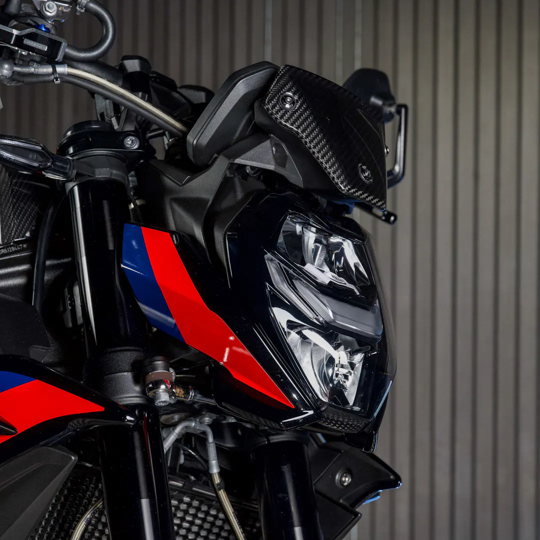 2023 BMW M1000R + £1,000