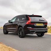 2025 VOLVO XC60 BLACK EDITION B5 AWD + £2,000