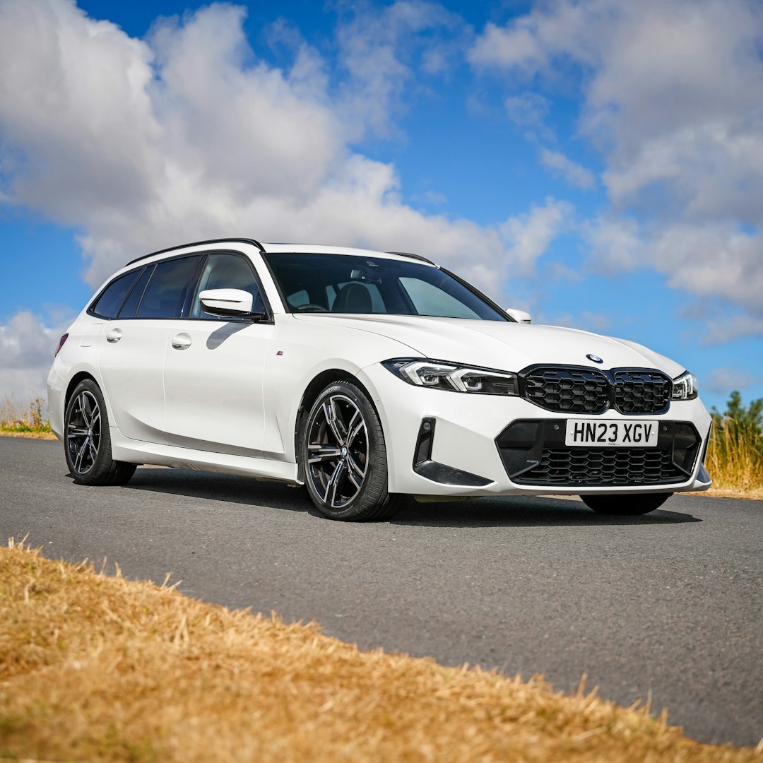 2023 BMW 320D M Sport Touring + £2,000