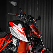 2018 KTM SUPERDUKE 1290R — Ktm 1290 Super Duke R - BD18PBU-2.JPG