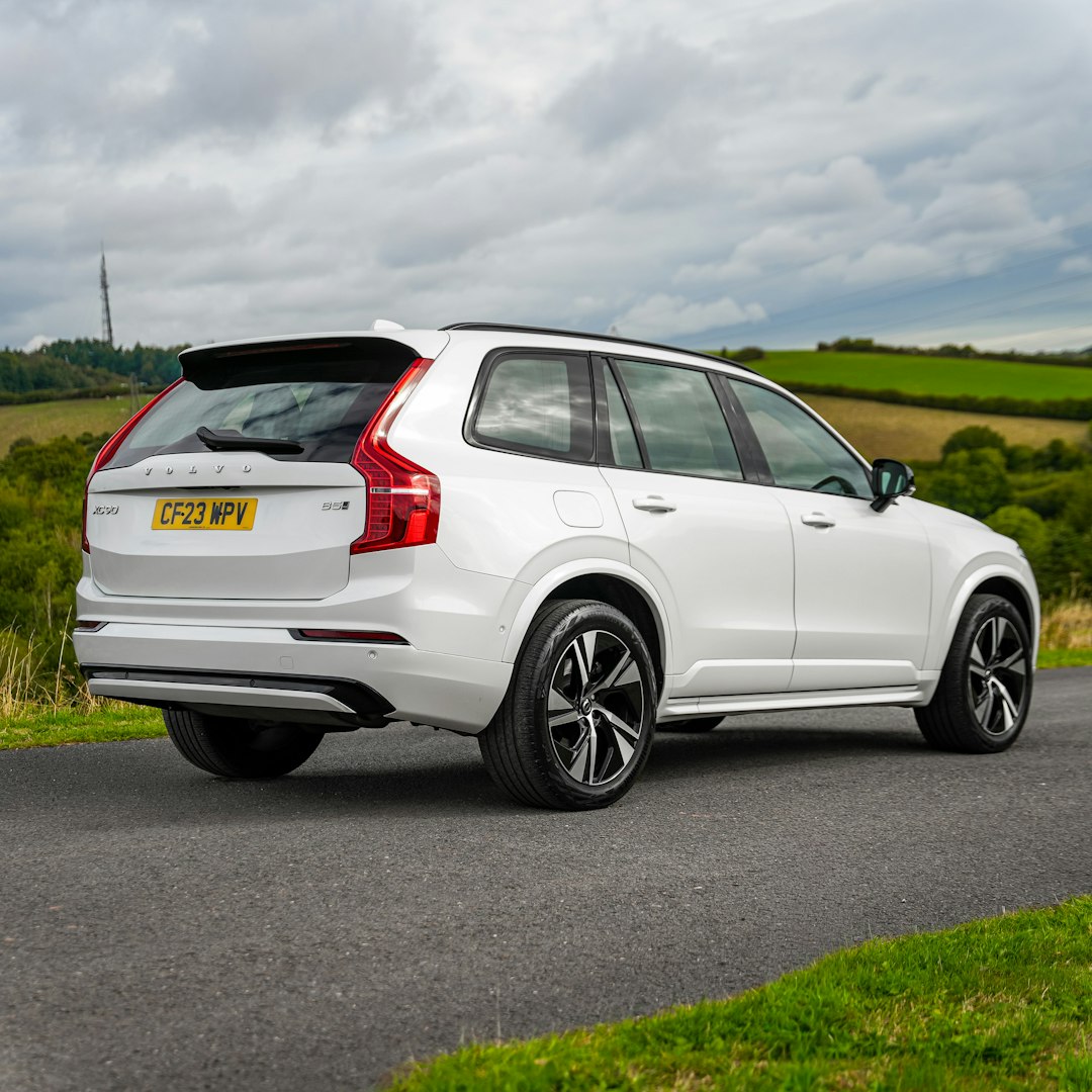 2023 VOLVO XC90 MHEV PLUS 7 SEATER + £2,000