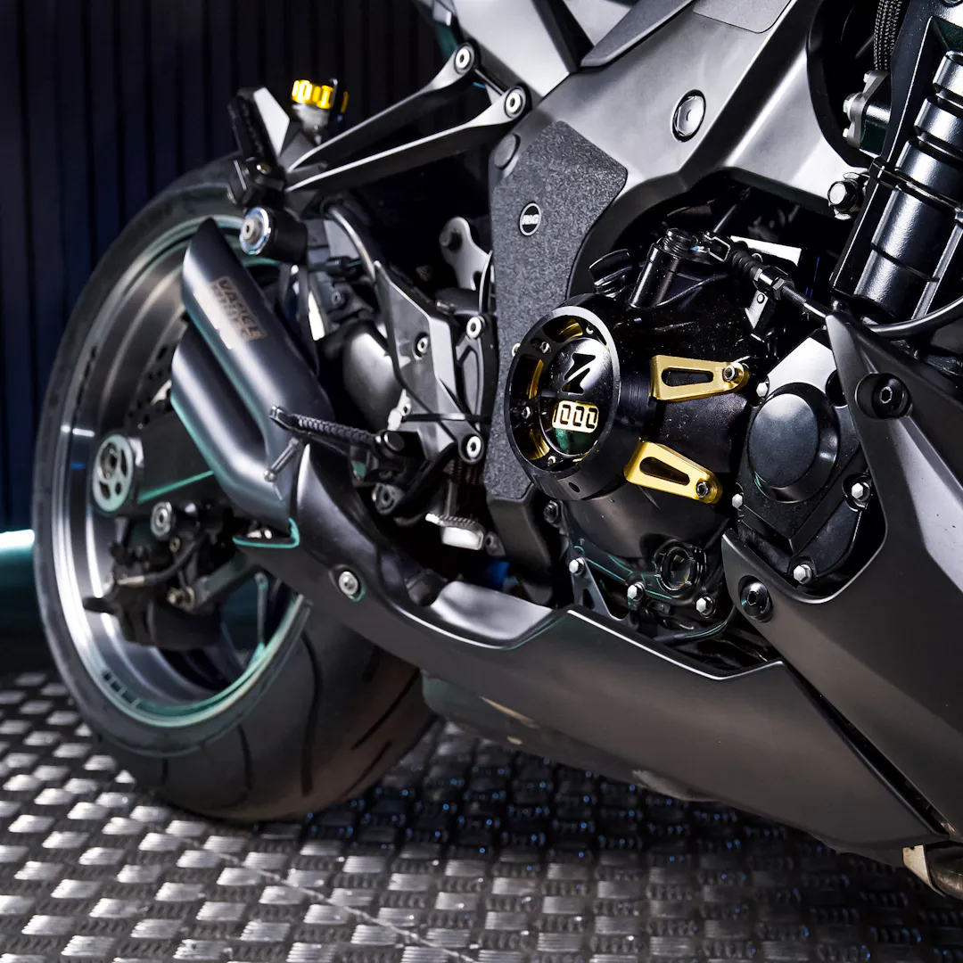 2012 KAWASAKI Z1000 STREETFIGHTER — Kawasaki Z1000 BE - VO12UPX-09.jpeg