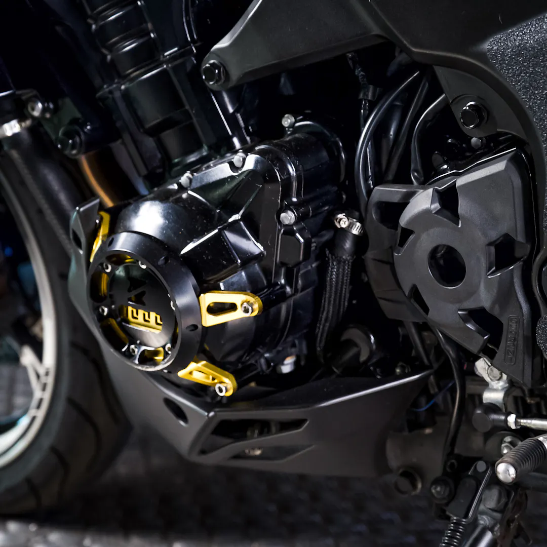 2012 KAWASAKI Z1000 STREETFIGHTER — Kawasaki Z1000 BE - VO12UPX-06.jpeg